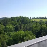Bei Lkh Graz,1X Parkplatz,15 Stock!