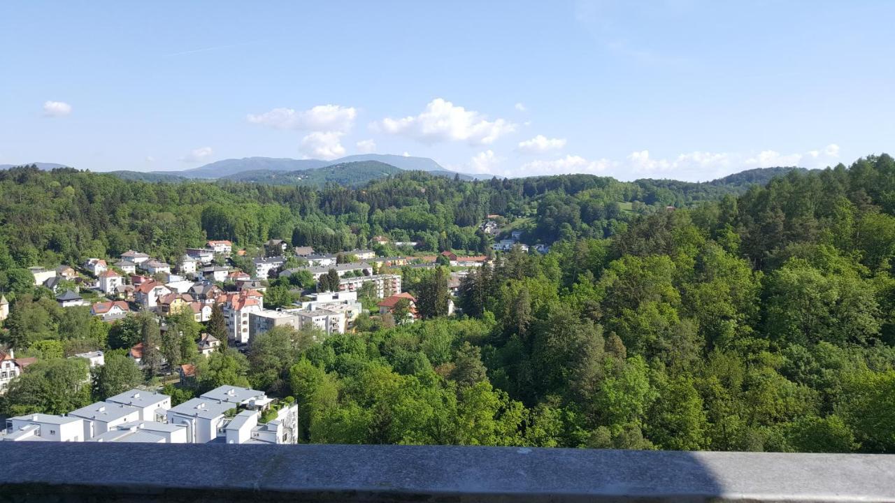Nähe Lkh Graz, 1x Parkplatz! Apartment Graz